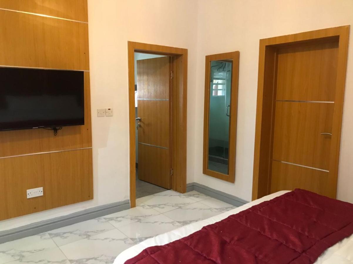 Dominance Events And Suites إبادان المظهر الخارجي الصورة