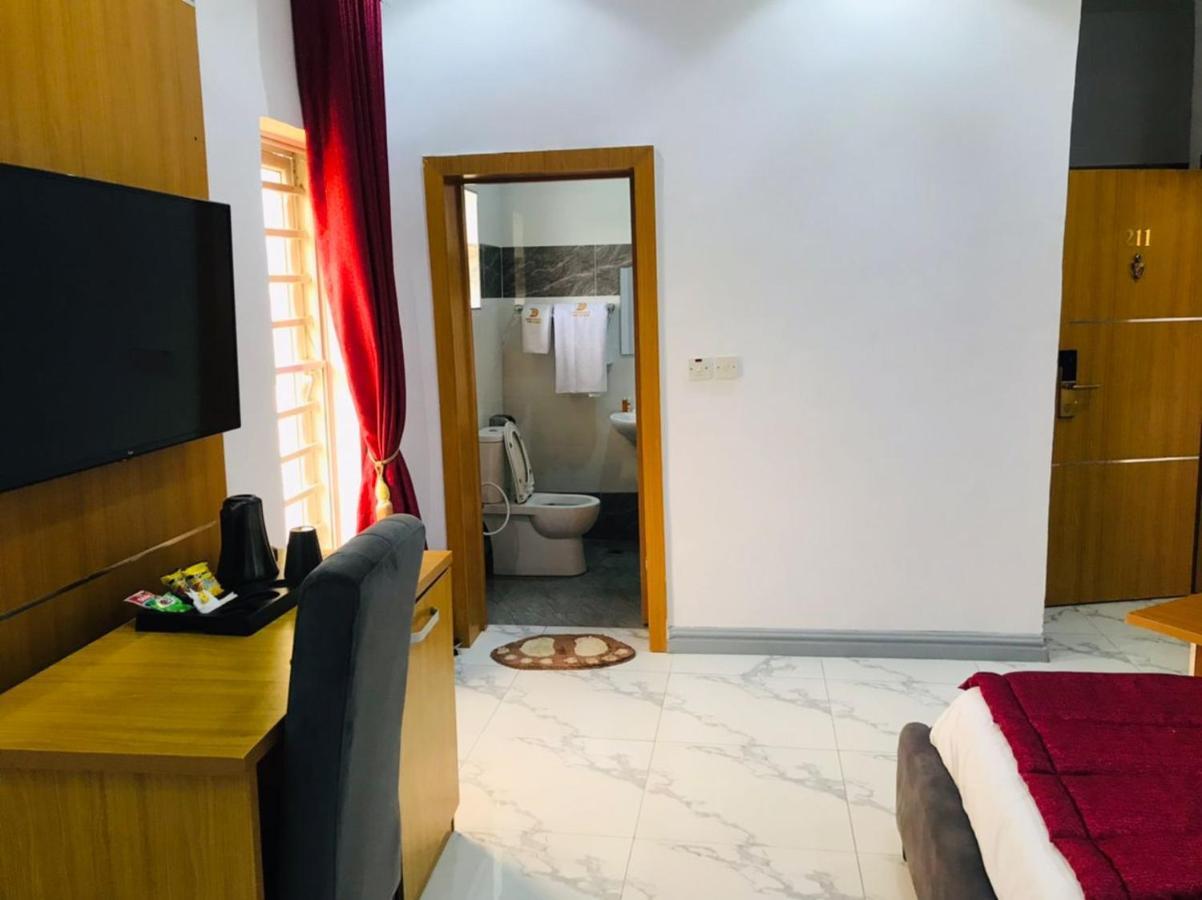 Dominance Events And Suites إبادان المظهر الخارجي الصورة